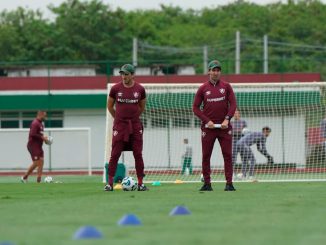 Zubeldía fará pelo menos duas mudanças no time do Fluminense para o jogo contra o Ceará