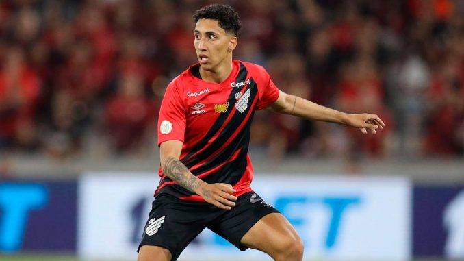 Felipinho está na mira do Fluminense