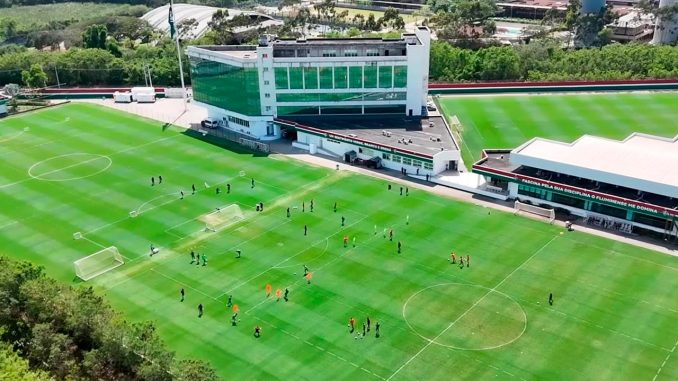 Germán Cano foi a novidade no treino desta sexta-feira