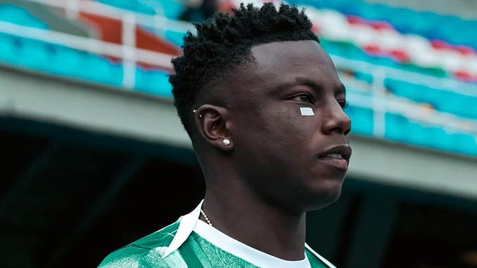 Marino Hinestroza Marino Hinestroza deve assinar com o Boca Juniors