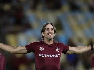 Luis Zubeldía terá grandes desafios com o Fluminense em 2026