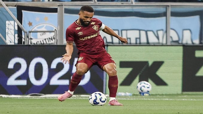 Samuel Xavier - FOTO: LUCAS MERÇON / FLUMINENSE F.C.