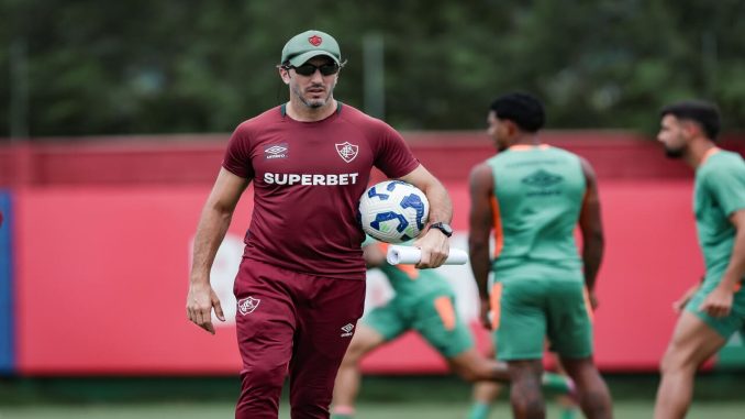 54974865697_01cb5e1262_k (1) (1) Luis Zubeldía - Foto: Marcelo Gonçalves / Fluminense FC