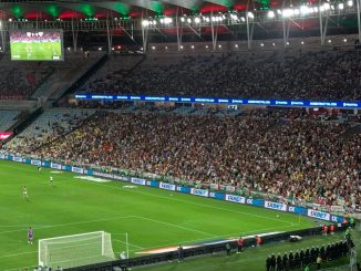 Torcida do Fluminense no Maracanã