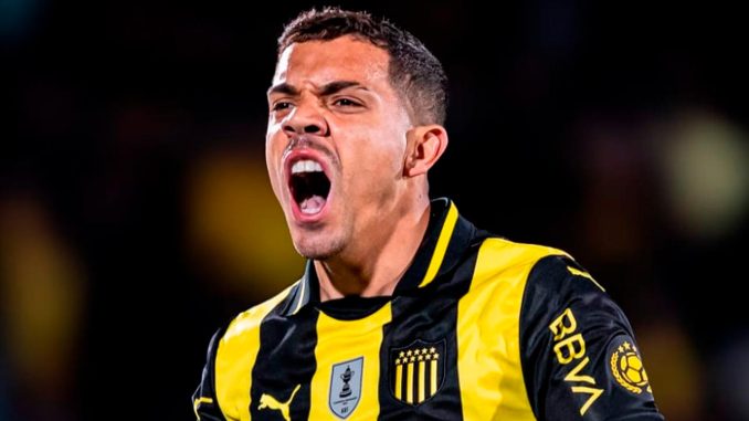 David Terans Peñarol quer renovar empréstimo de Terans