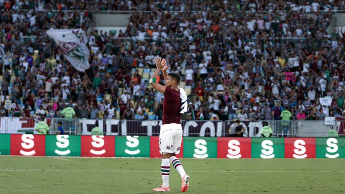 Thiago Silva Zagueiro fez um agradecimento à torcida do Fluminense