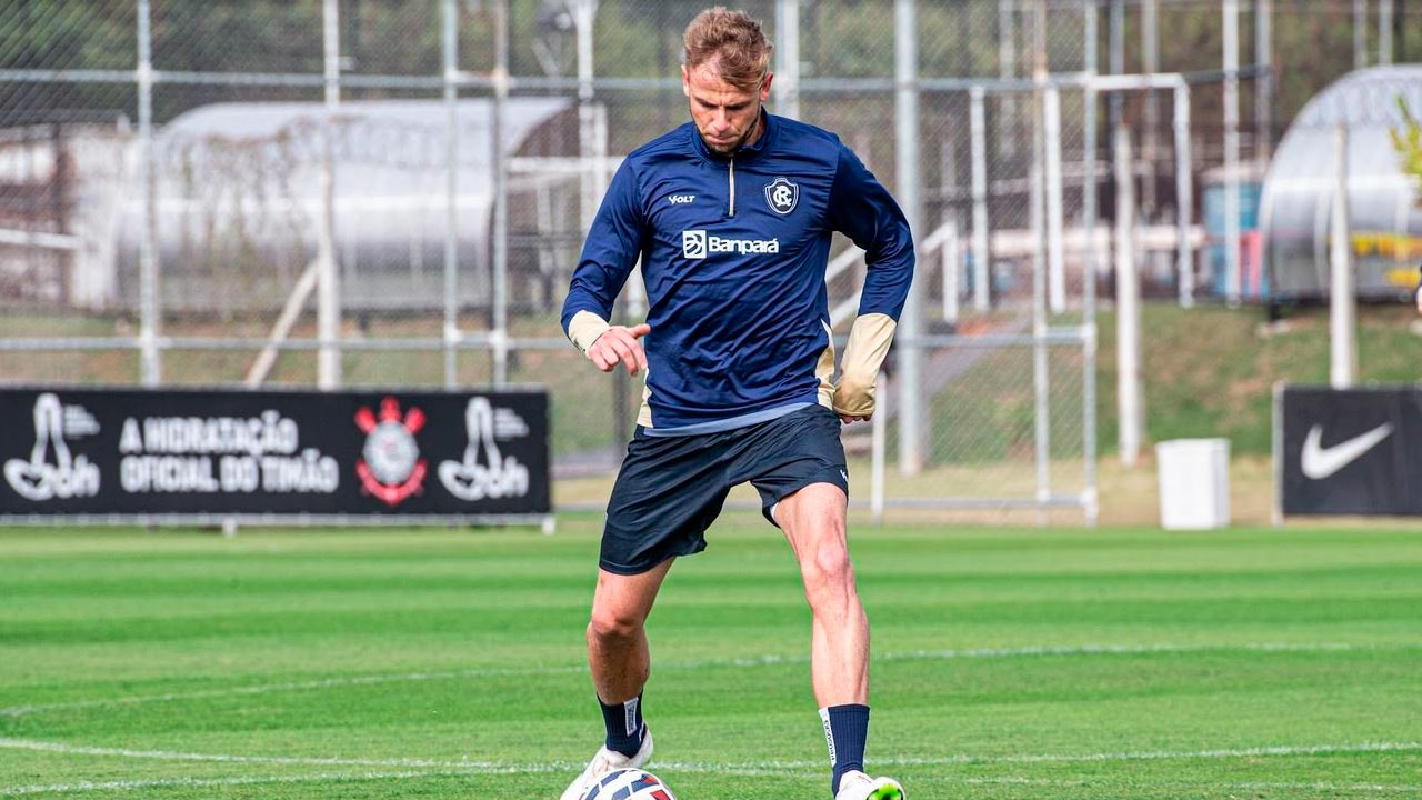 Zagueiro Klaus, do Remo, entrou na mira do Fluminense