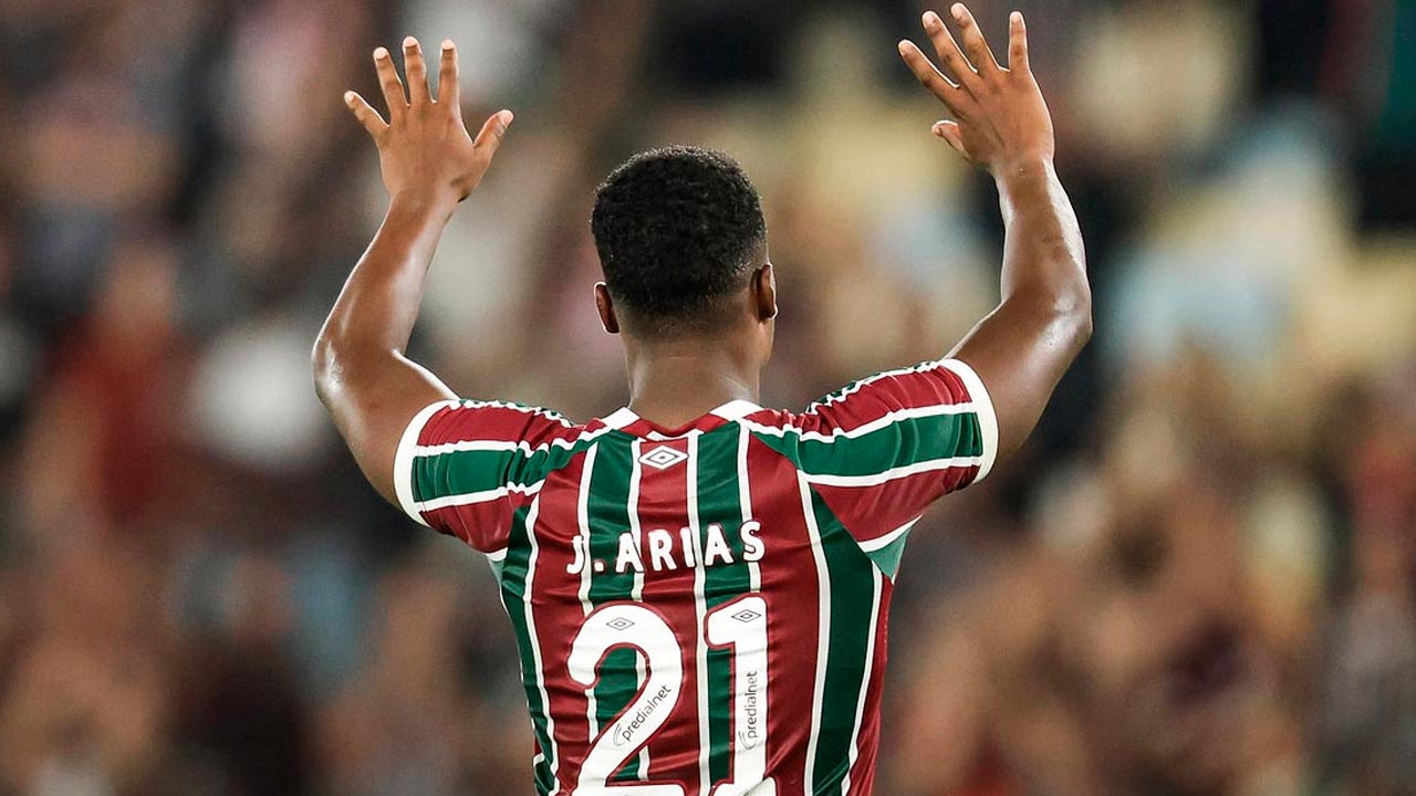 Atitude de Jhon Arias anima torcedores do Fluminense