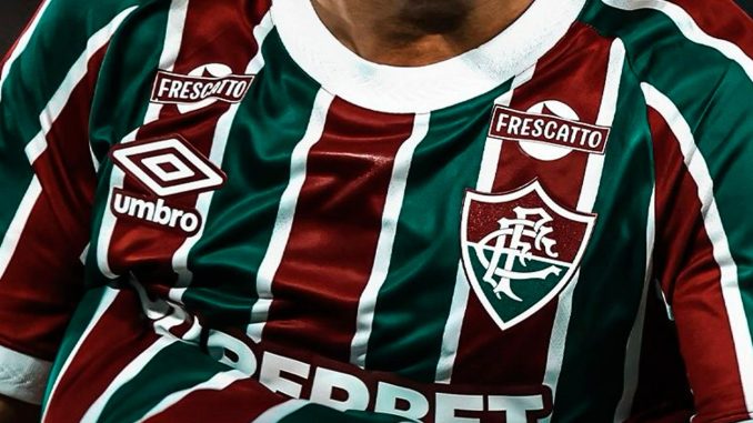 Lateral-esquerdo vai deixar o Fluminense Football Club em definitivo para assinar contrato com o Londrina, do Paraná