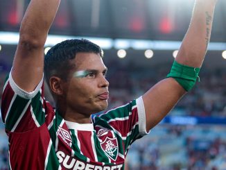 Thiago Silva não vai pendurar as chuteiras após deixar o Fluminense