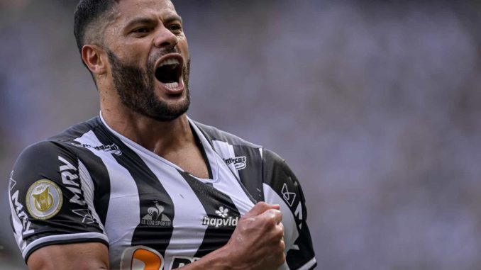 Hulk em ação pelo Atlético-MG