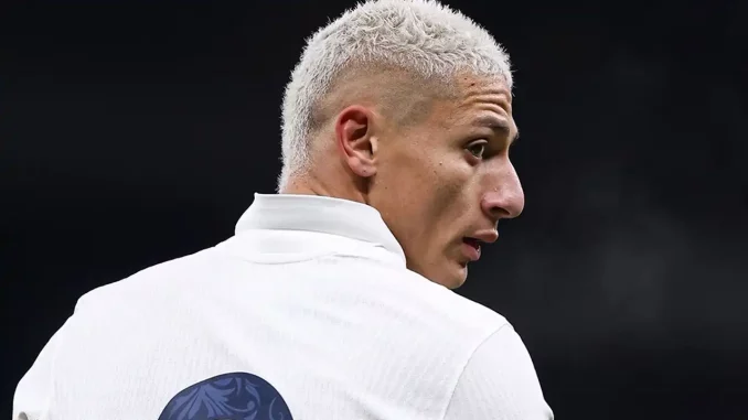 Richarlison pode deixar o Tottenham no meio do ano