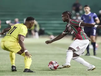 Santi Moreno teve boa atuação na estreia do Carioca - FOTO: LUCAS MERÇON / FLUMINENSE F.C.
