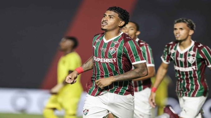 John Kennedy foi o melhor em campo na estreia do Fluminense no Carioca 2026