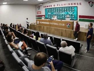 Mattheus Montenegro concedeu entrevista coletiva nesta sexta-feira no CT Carlos Castilho