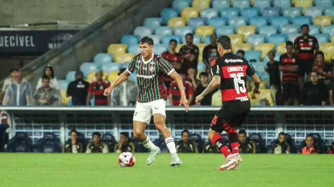 Facundo Bernal em ação no Fla-Flu