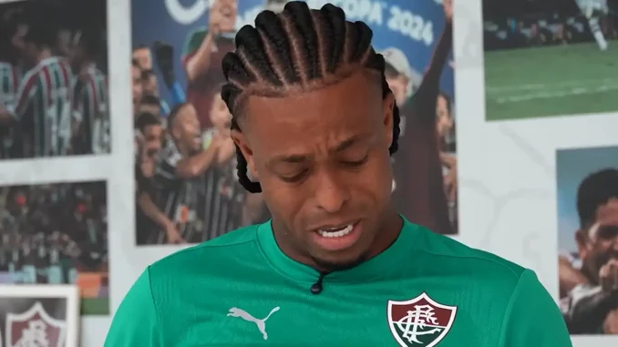 Keno se emocionou em sua despedida do Fluminense