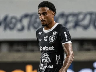 Kayky Almeida vai seguir no Remo em 2026