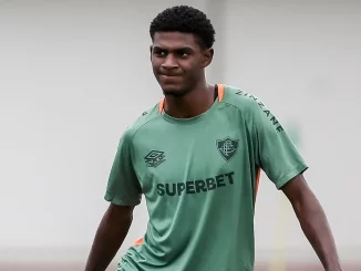 Wallace Davi segue na mira do Botafogo