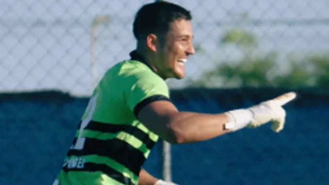 Pedro Rangel marcou gol em cobrança de tiro de meta