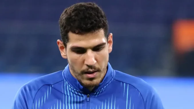 Nino deve seguir no Zenit