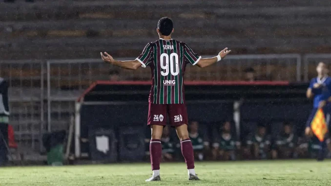 Serna marcou dois gols contra o Nova Iguaçu
