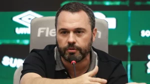 Leandro Alves destaca erros de planejamento do Fluminense para 2026