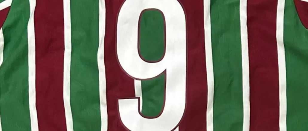 Montenegro confirmou busca por camisa 9 de peso