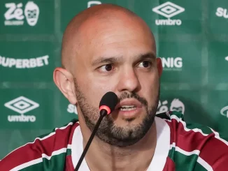 Mattheus Montenegro falou sobre zagueiro e centroavante no Fluminense
