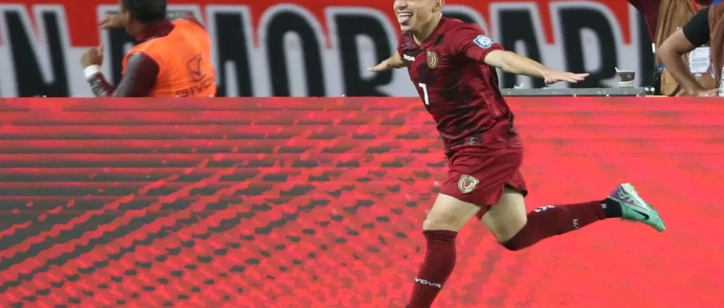 Savarino em ação pela Seleção da Venezuela