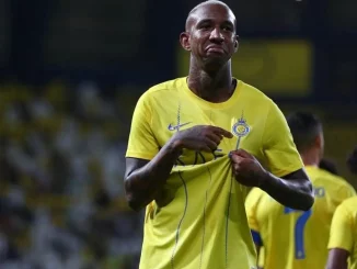 Torcida do Fluminense pede a contratação de Anderson Talisca