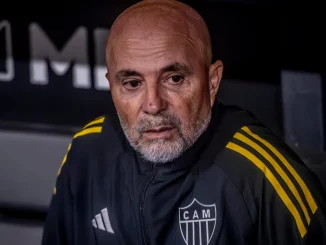 Sampaoli diz desconhecer situação de Hulk