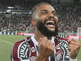 Samuel Xavier renovou com o Fluminense até o final de 2027