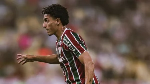 Gabriel Fuentes não deve seguir no Fluminense em 2026