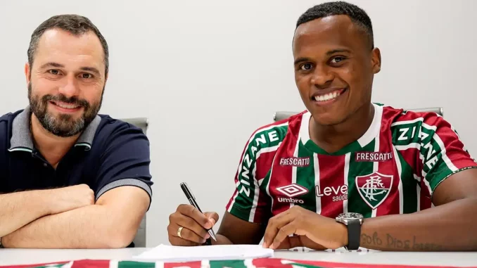 Fluminense travou a negociação com Bouanga para dar prioridade a Jhon Arias
