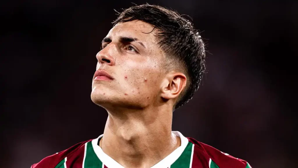 Bernal vai desfalcar o Fluminense por pelo menos um mês