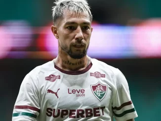 Lucho Acosta é o comandante do meio de campo do Fluminense - FOTO: MARCELO GONÇALVES / FLUMINENSE F.C.