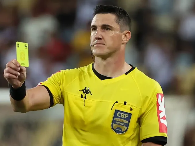 Rafael Klein apita Fluminense x Palmeiras