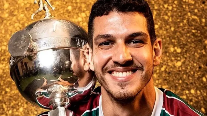 Nino segue dando preferência ao Fluminense