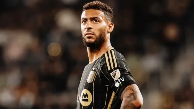 Denis Bouanga é a bola da vez no Fluminense