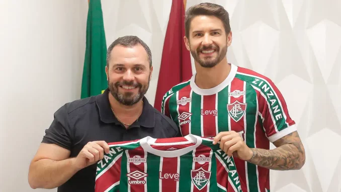 Everaldo foi emprestado pelo Fluminense ao Bahia com divisão salarial