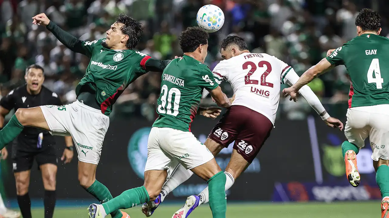 Freytes desabafou sobre o erro da arbitragem em Palmeiras x Fluminense