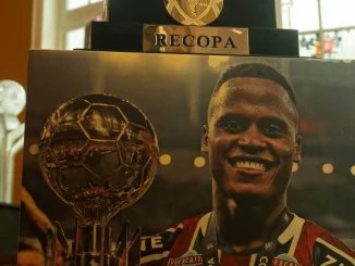 Sócio pede remoção de imagens de Jhon Arias após acerto com o Palmeiras