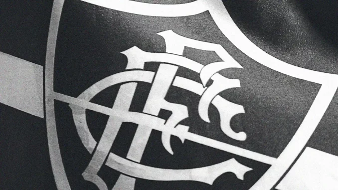 Larangeira solta o verbo e decreta a falência moral da diretoria do Fluminense. Leia o forte desabafo!