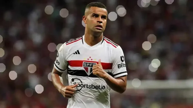 Alisson foi oferecido ao Fluminense