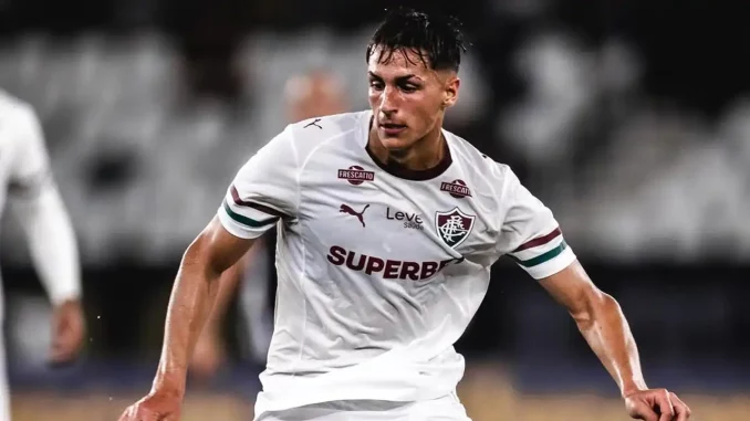 Bernal e Nonato disputa a titularidade no Fluminense