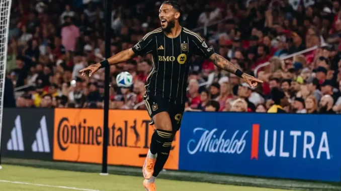 Denis Bouanga, destaque do Los Angeles FC, entrou na mira do Fluminense