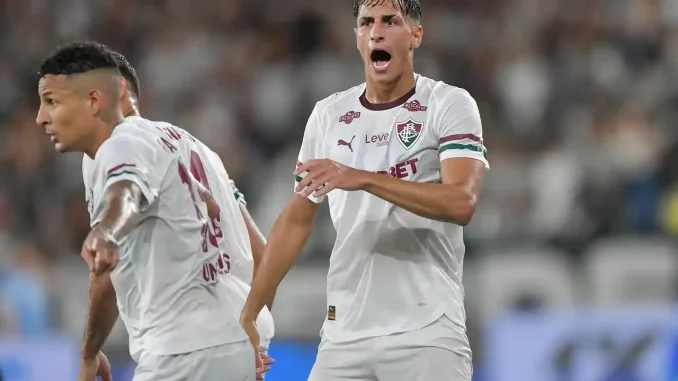 Facundo Bernal entre os titulares do Fluminense para o clássico contra o Botafogo