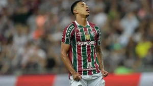 Fluminense tenta contratação de Kauã Elias, do Shakhtar