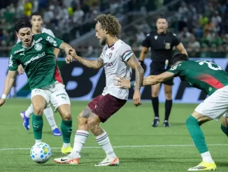 Guga em ação pelo Fluminense contra o Palmeiras